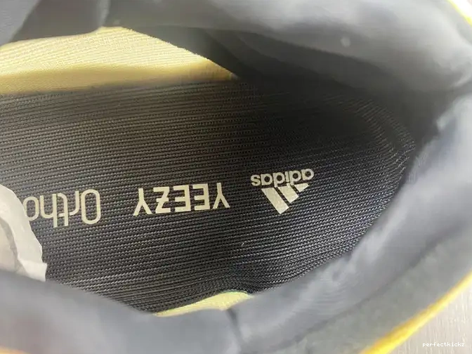 V3 700 Adidas Safflower Yeezy Mono HP5425 0530